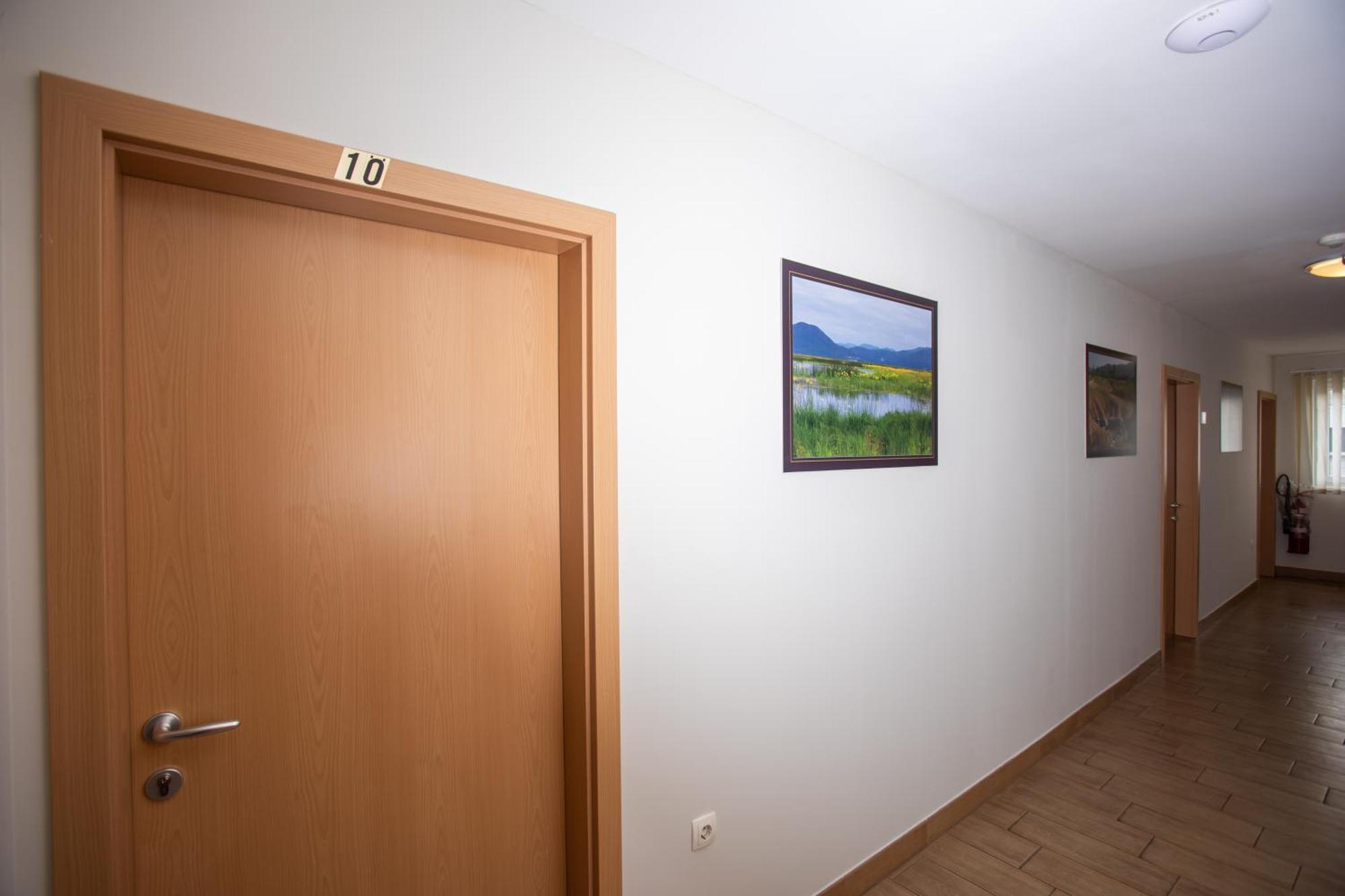 Rooms En Krajcar Церкниця Екстер'єр фото
