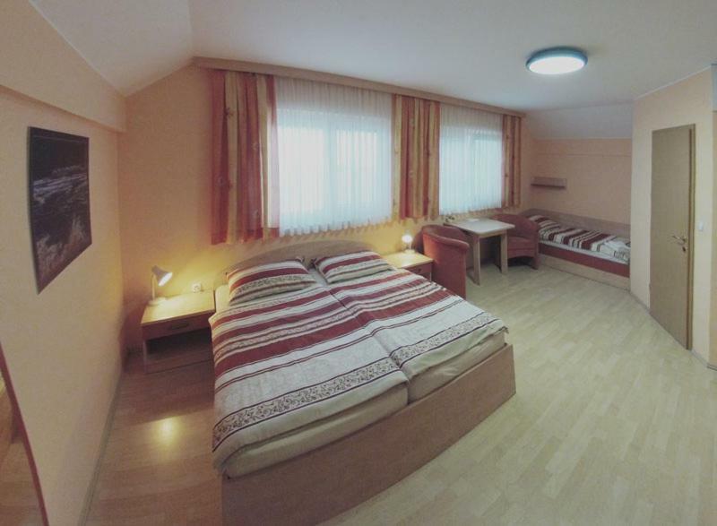 Rooms En Krajcar Церкниця Екстер'єр фото
